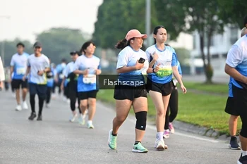 Runner Photo 3383569