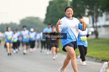 Runner Photo 3383585