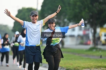 Runner Photo 3383587