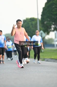 Runner Photo 3383622