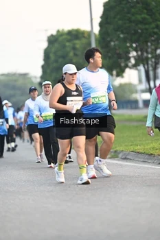 Runner Photo 3383657