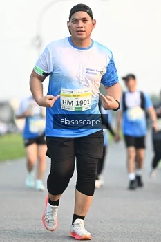 Runner Photo 3383663
