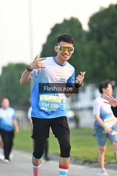 Runner Photo 3383728