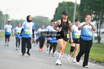 Runner Photo 3383729