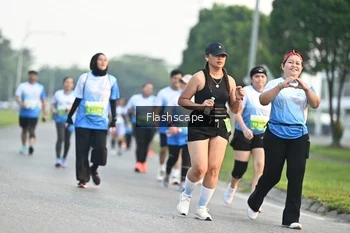 Runner Photo 3383732