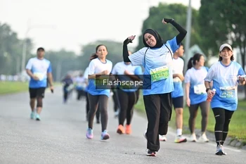 Runner Photo 3383739