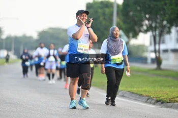 Runner Photo 3383748