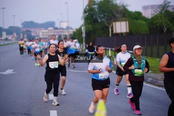 Runner Photo 3384158