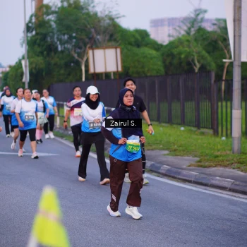 Runner Photo 3384219