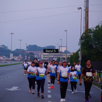 Runner Photo 3384226