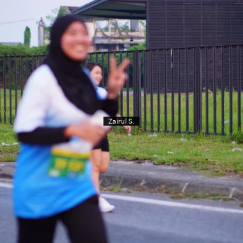 Runner Photo 3384236