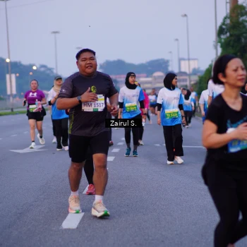 Runner Photo 3384253