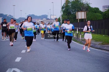 Runner Photo 3384260