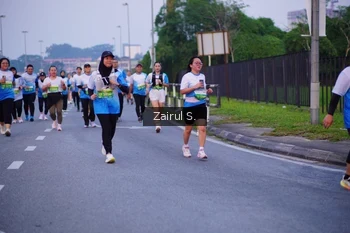 Runner Photo 3384263
