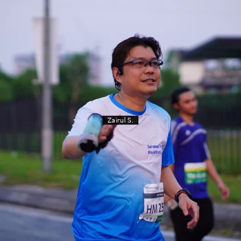 Runner Photo 3384295