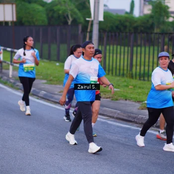 Runner Photo 3384405