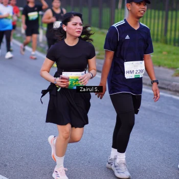Runner Photo 3384414