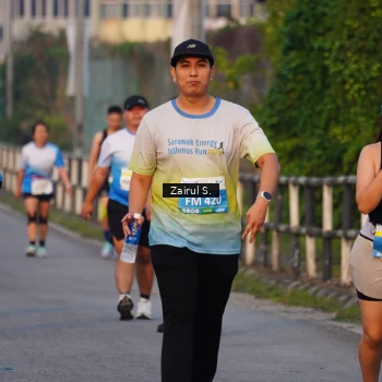 Runner Photo 3384451