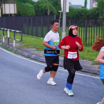 Runner Photo 3384452