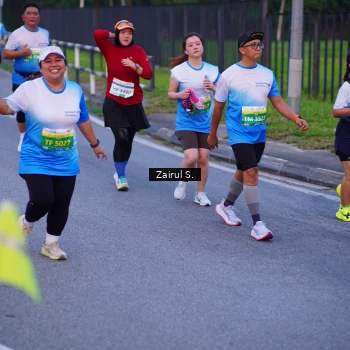 Runner Photo 3384456
