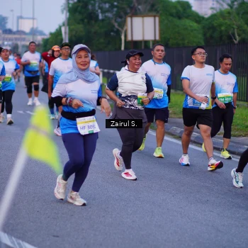 Runner Photo 3384458