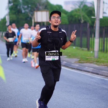 Runner Photo 3384464