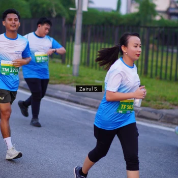 Runner Photo 3384470