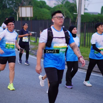 Runner Photo 3384478