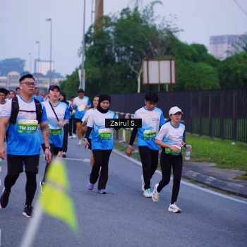 Runner Photo 3384482