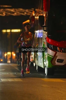 Runner Photo 3384501