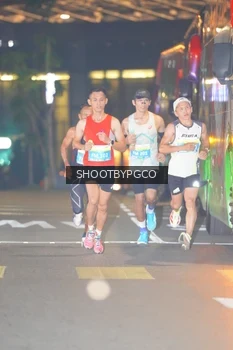 Runner Photo 3384542