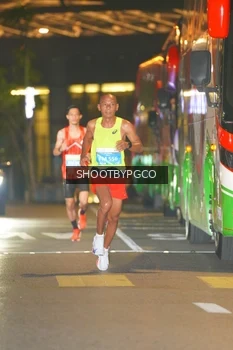 Runner Photo 3384546