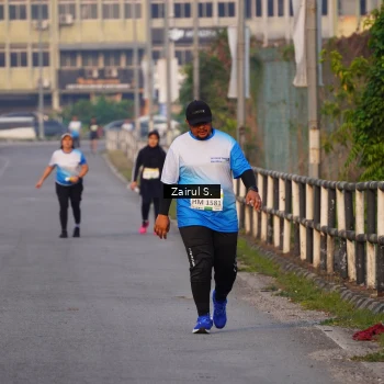 Runner Photo 3384816