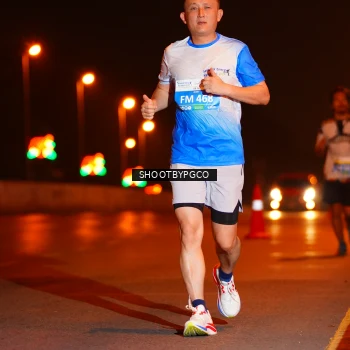 Runner Photo 3385040