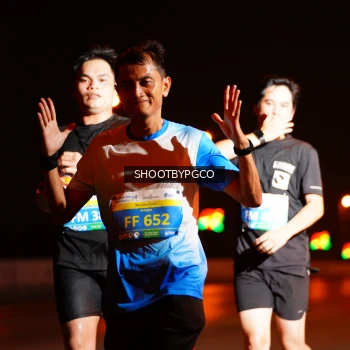 Runner Photo 3385136