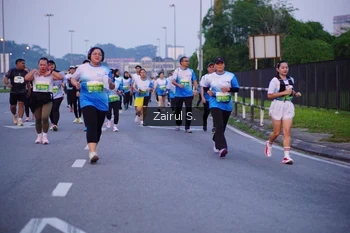 Runner Photo 3385471