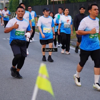Runner Photo 3385519