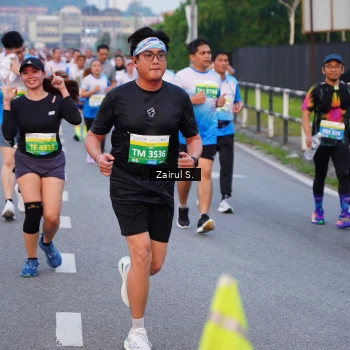 Runner Photo 3385562