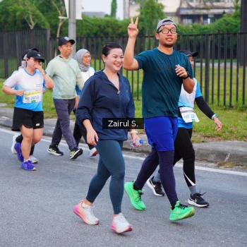 Runner Photo 3385609