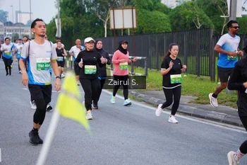 Runner Photo 3385832