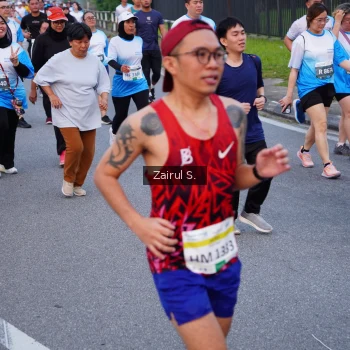 Runner Photo 3386200