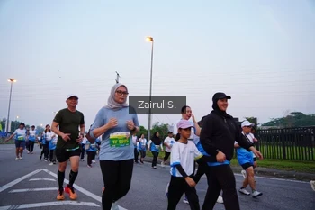 Runner Photo 3386512