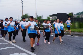Runner Photo 3386521