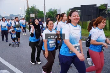 Runner Photo 3386551