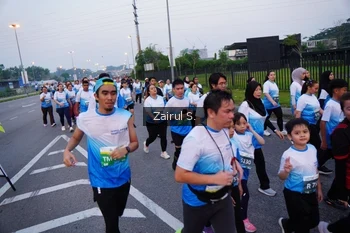 Runner Photo 3386561