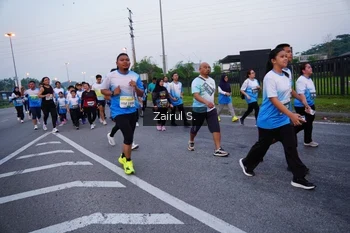 Runner Photo 3386572