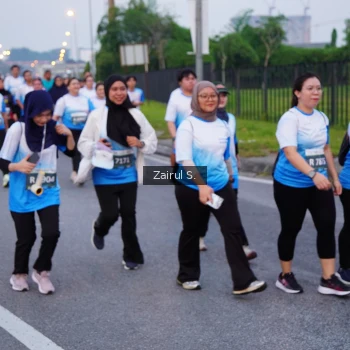Runner Photo 3386590
