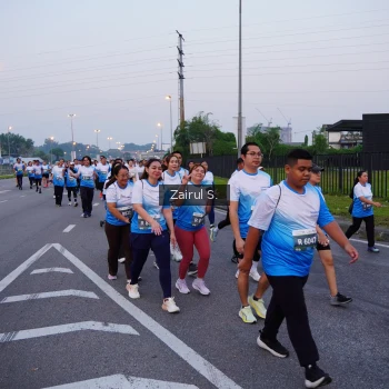 Runner Photo 3386592