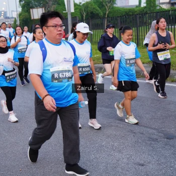 Runner Photo 3386605