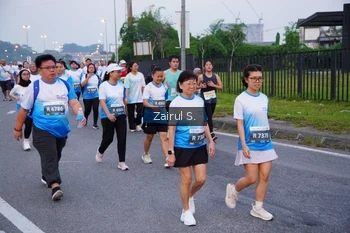 Runner Photo 3386611